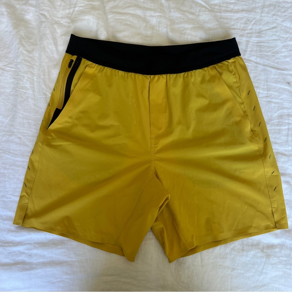 Ten Thousand 7” Interval Short, Yellow